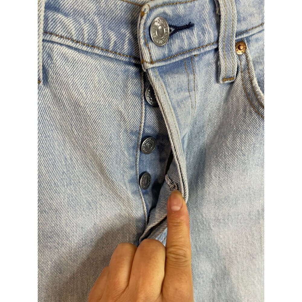 Levis501 Premium Button-Fly Light Wash Jeans Cotton&Elastane Blend ClassicStyle - Picture 6 of 15